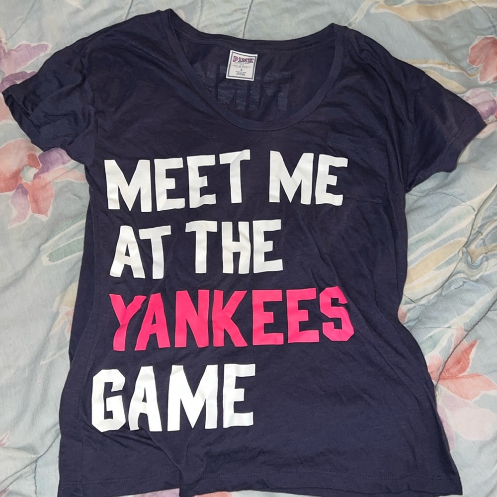 PINK Yankees tee